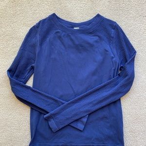 fabletics shirt with textured sleeves